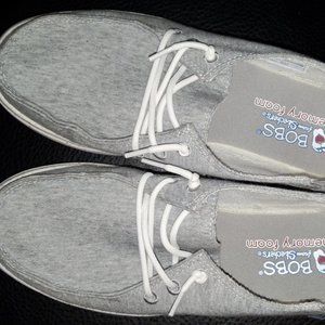 BOBs canvas tie shoes